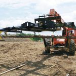 wire-mesh-handler